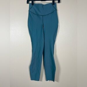 Lululemon Base Pace High-Rise Tight 25" *Two-Tone Ribbed Leggings Size 4